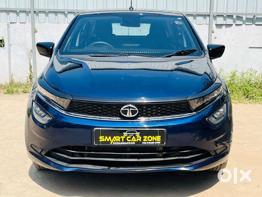 Tata Altroz 1.2 Xta Petrol Dct, 2023, Petrol