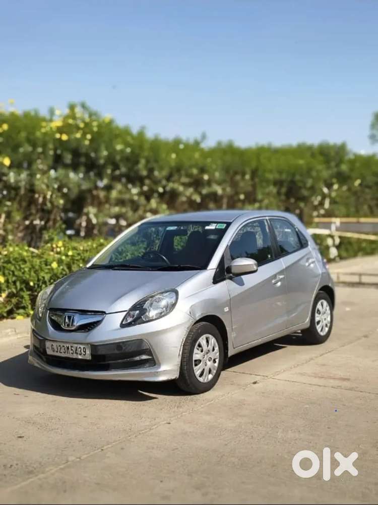 Honda Brio Mt 2012