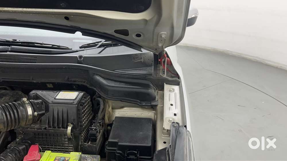 Mahindra Xuv300 W8 Option, 2019, Petrol