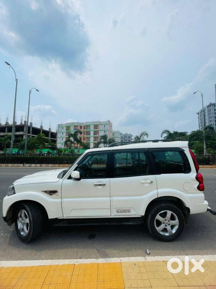 Mahindra Scorpio S11 Mt 7s, 2021, Diesel