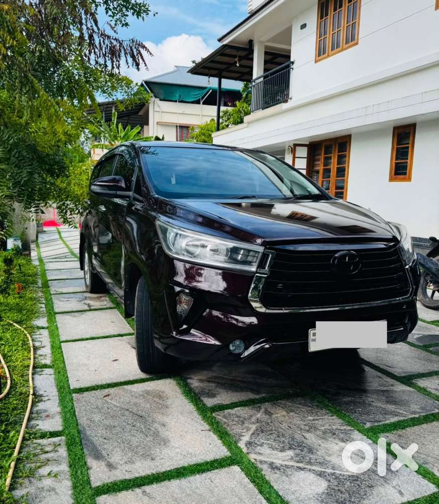 Toyota Innova Crysta 2016 Diesel Manual