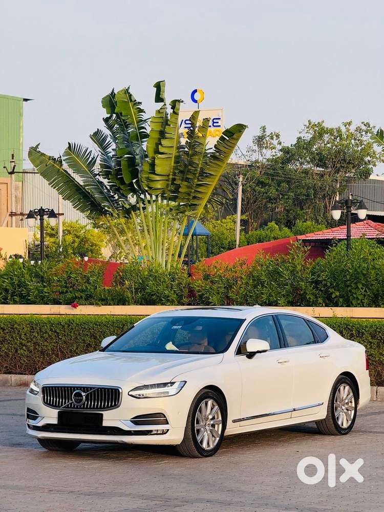 Volvo S90 D4 2019