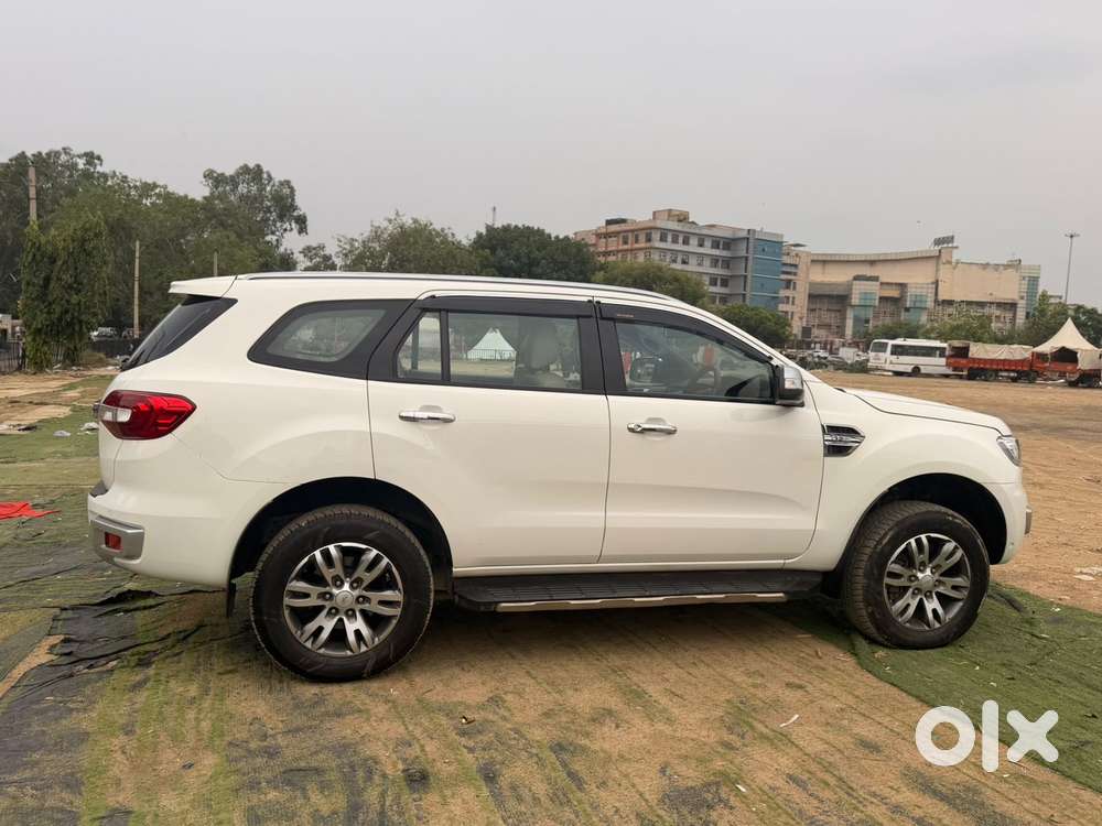 Ford Endeavour 3.2 Titanium Plus 4x4 At, 2017, Diesel
