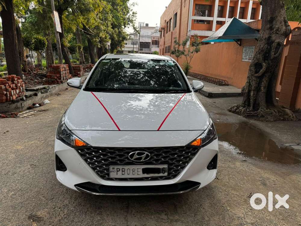 Hyundai Verna 1.5 Sx (o) Diesel Mt, 2022, Diesel