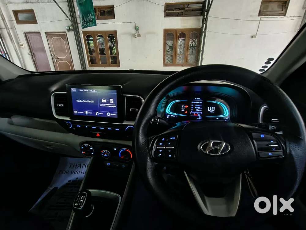 Hyundai Venue 2024 Diesel 37000 Km Driven
