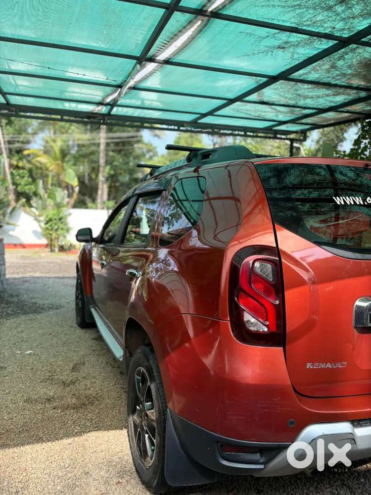 Renault Duster 2016 Full Showroom Service