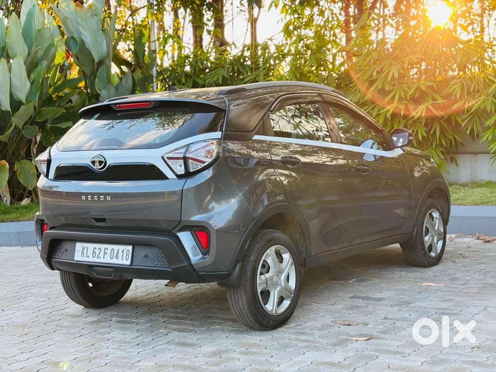 Tata Nexon 1.5 Revotorq Xm (s), 2021, Diesel