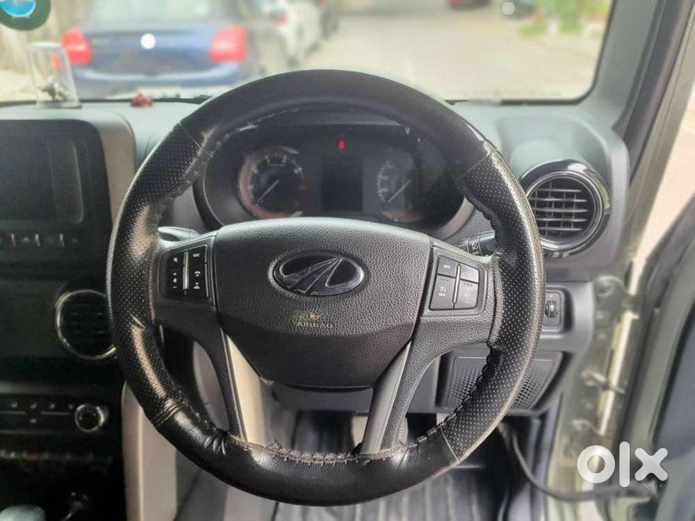 Mahindra Thar Lx 4-str Convertible At, 2021, Petrol