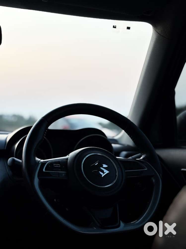 Maruti Suzuki Swift 2018 Zxi, 2019, Petrol