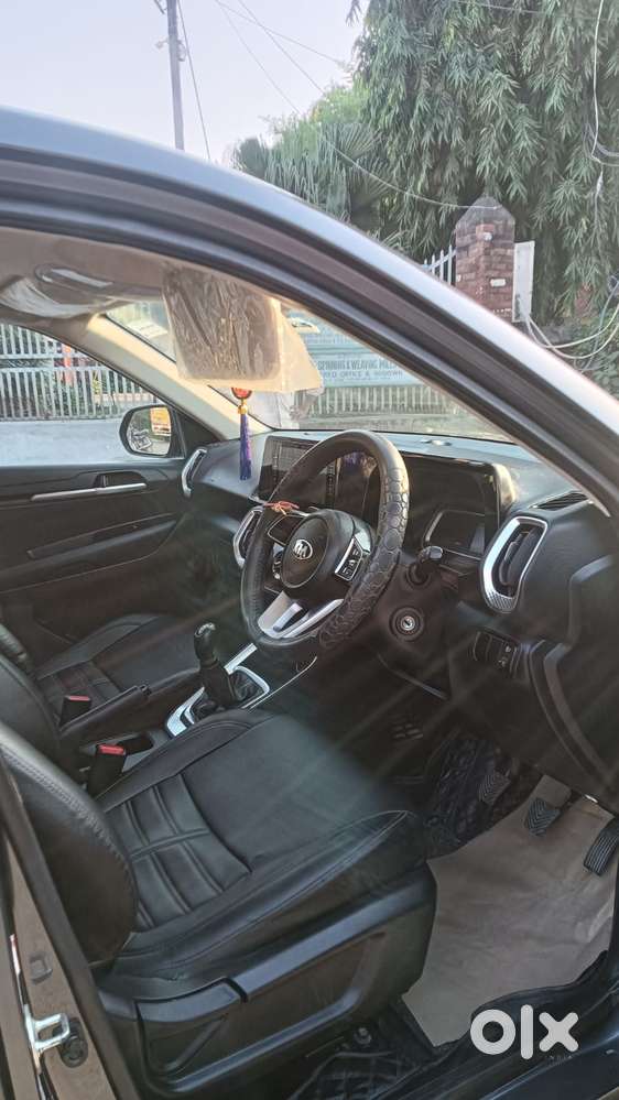 Kia Sonet, 2021, Petrol
