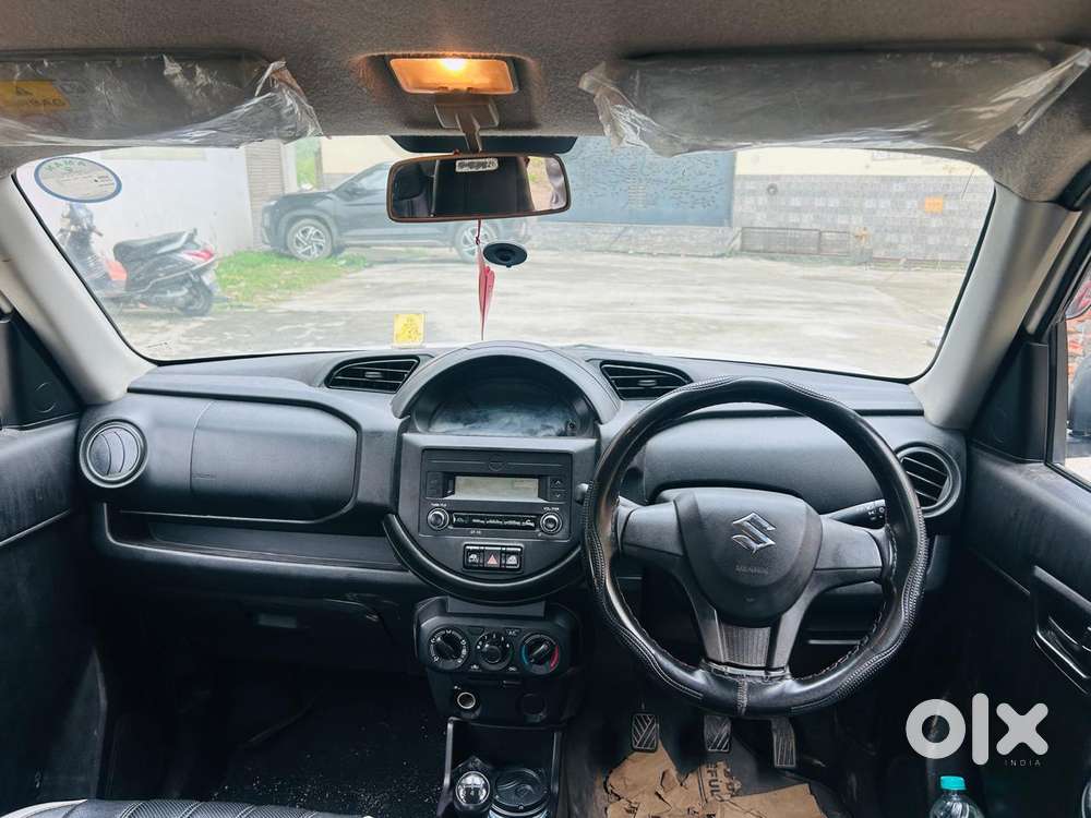 Maruti Suzuki S-presso Vxi Opt, 2020, Petrol
