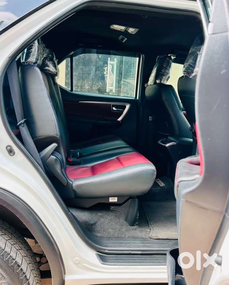 Toyota Fortuner Legender 4x2 At 2.8, 2023, Diesel