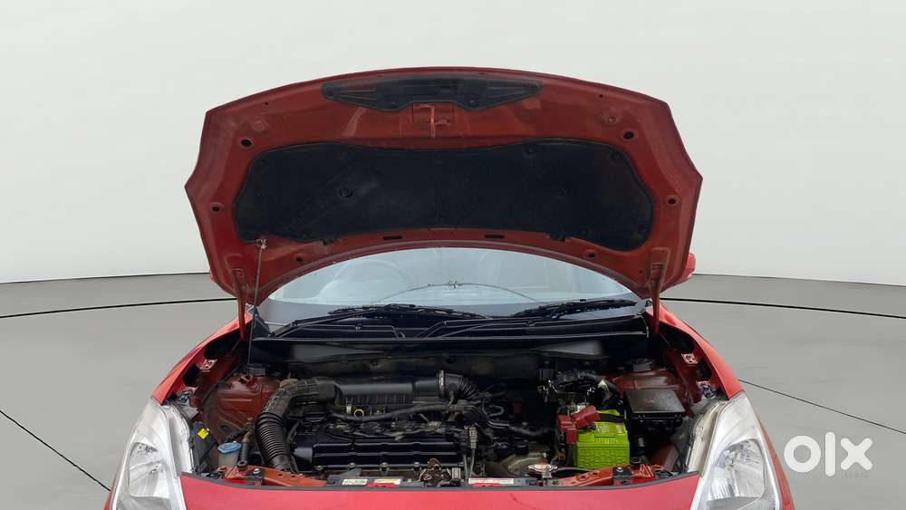 Maruti Suzuki Swift Amt Zxi, 2018, Petrol