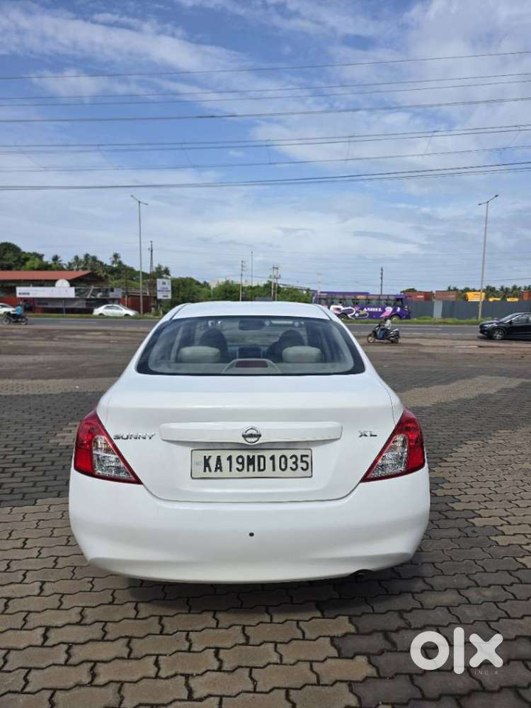 Nissan Sunny Xl O, 2013, Petrol