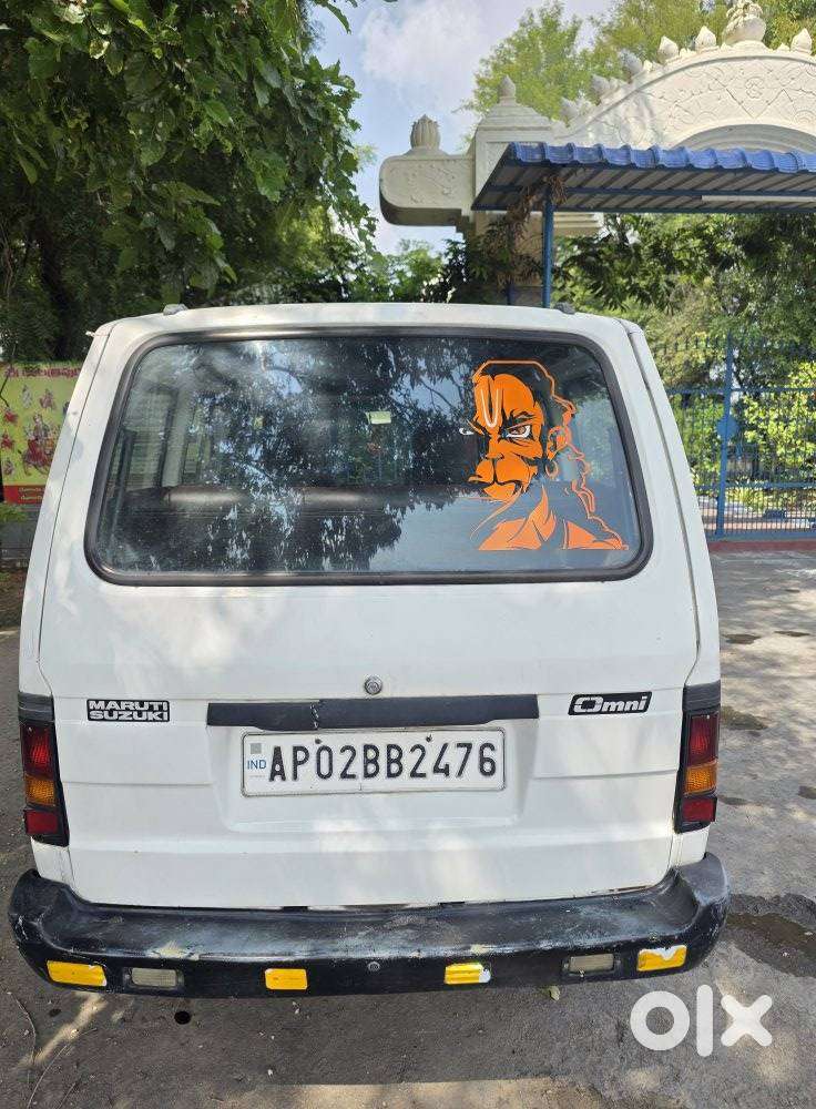 Maruti Suzuki Omni 8 Seater Bsiv, 2015, Petrol