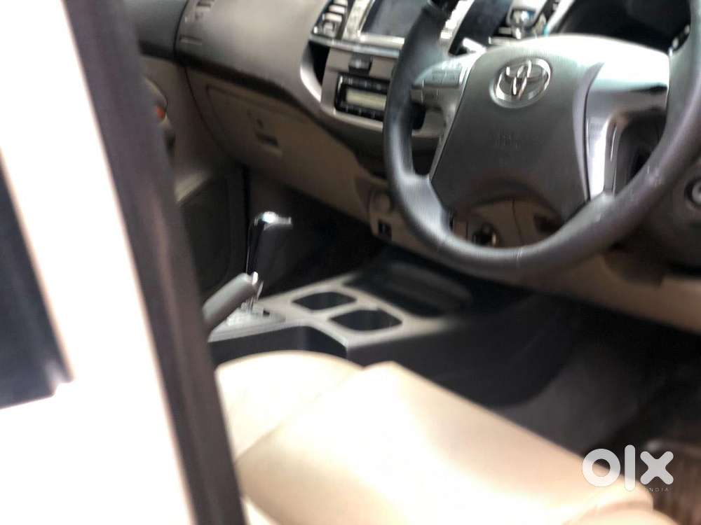 Toyota Fortuner 3.0 4x2 Automatic, 2016, Diesel