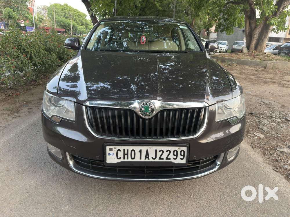 Skoda Superb [2012-2014] 1.8 Tsi Elegance Mt, 2011, Petrol