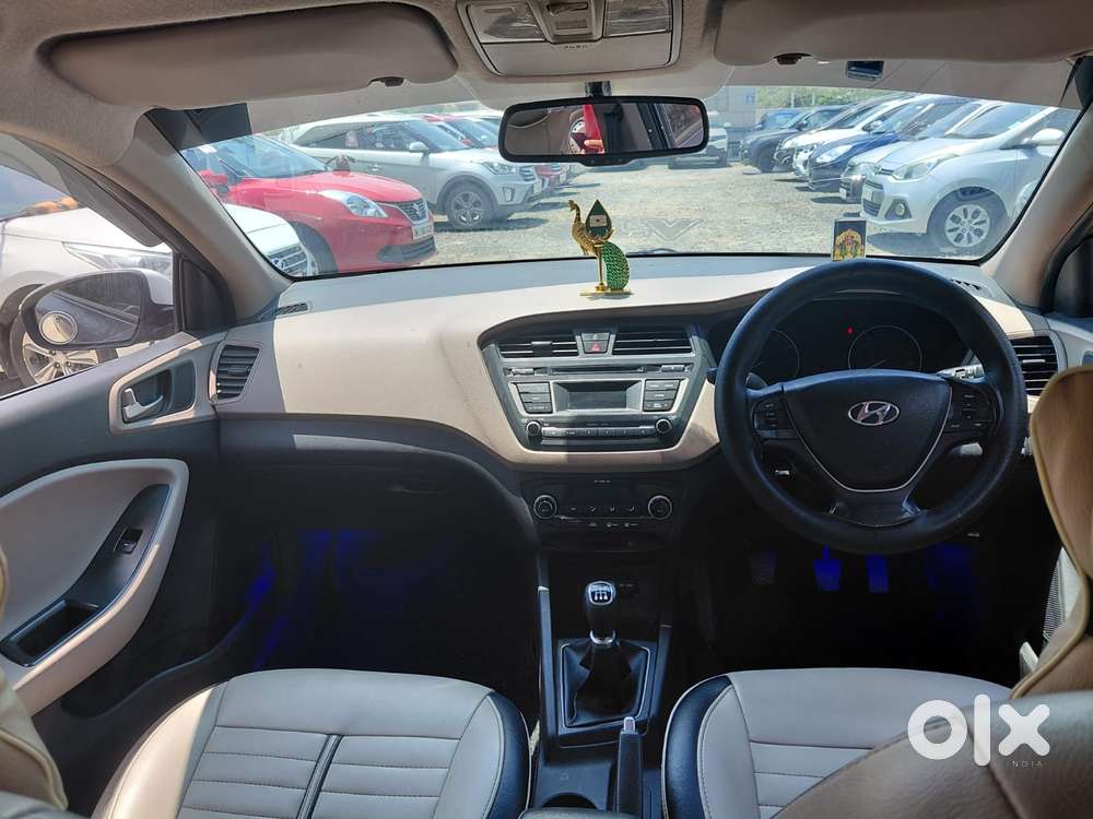Hyundai Elite I20 Sportz (o) 1.4, 2014, Petrol