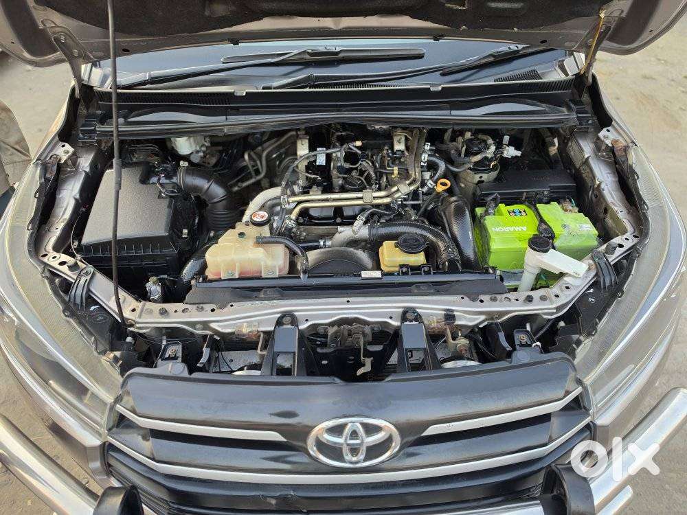 Toyota Innova Crysta 2.4 G Mt 8s, 2018, Diesel