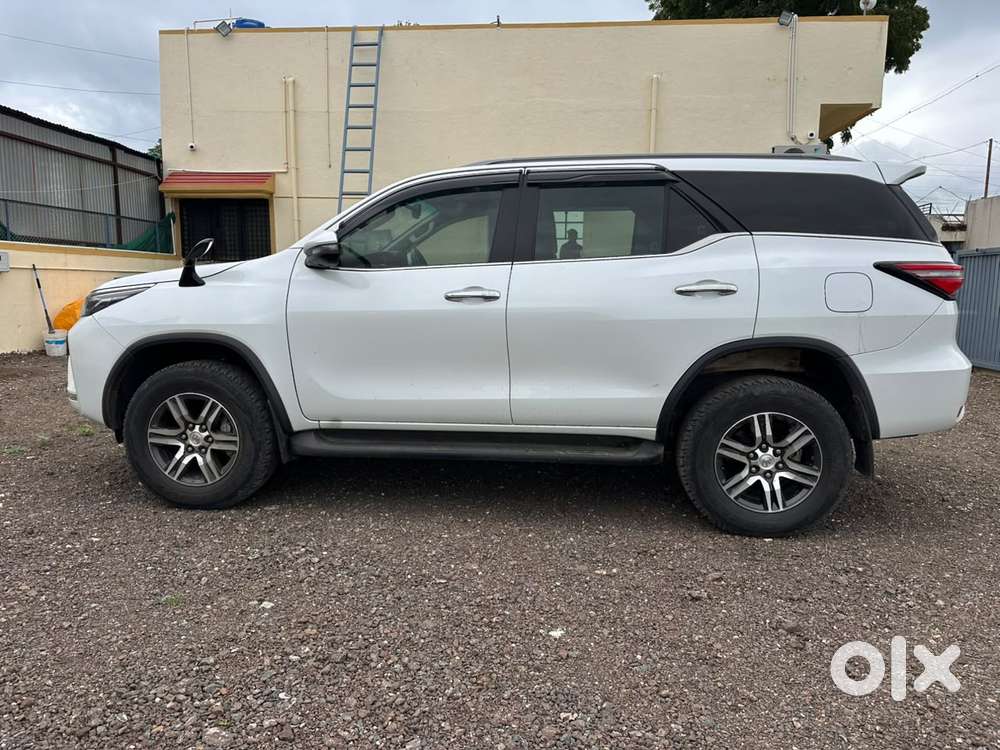 Toyota Fortuner 4x2 At 2.8 Diesel, 2025, Diesel