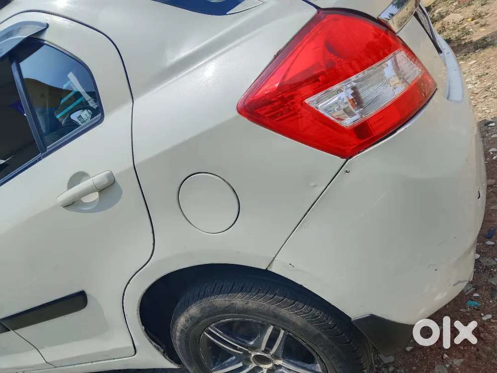 Maruti Suzuki Dzire 2017 Cng & Hybrids 115000 Km Driven