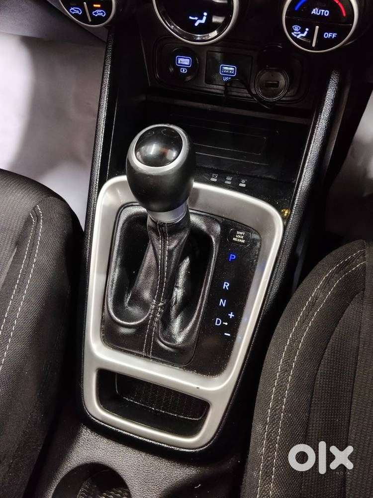 Hyundai Venue Sx Plus Turbo Dct, 2019, Petrol