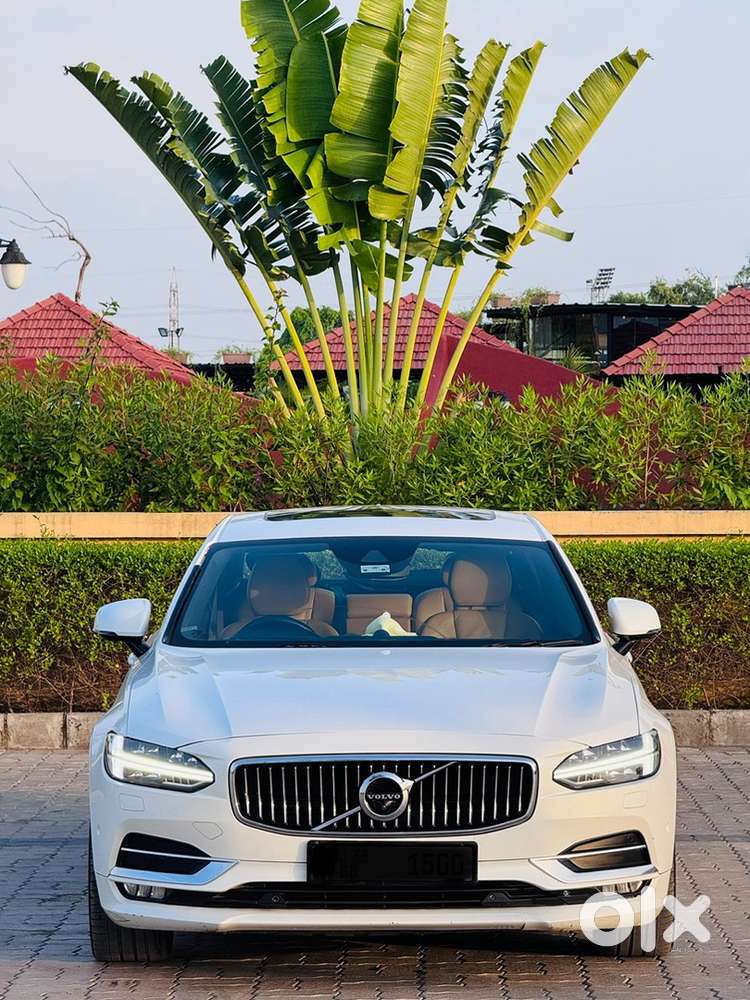 Volvo S90 D4 2019