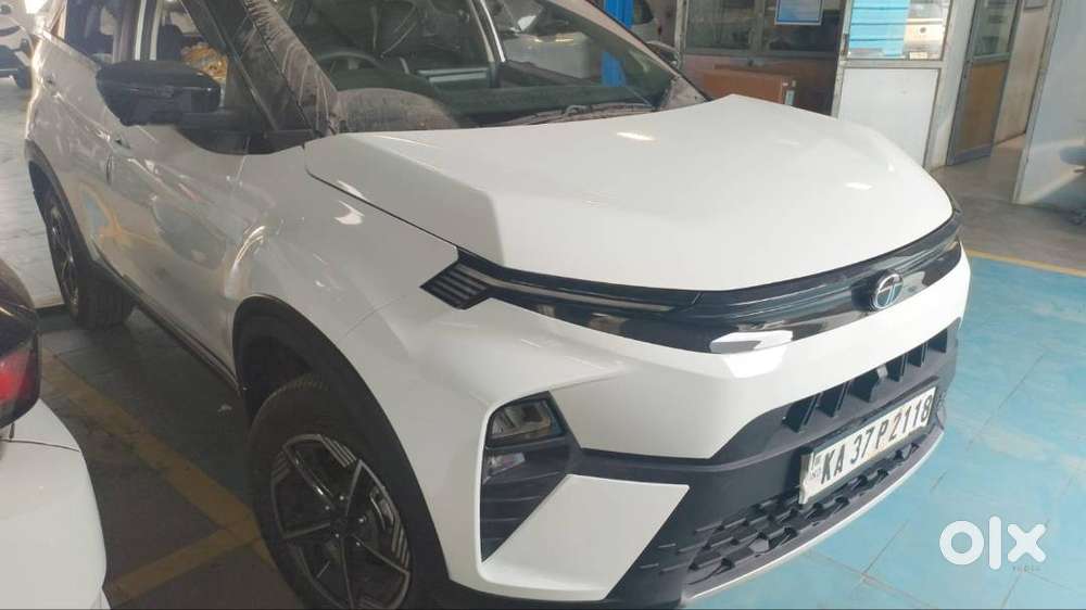 Tata Nexon 2025 Petrol 6000 Km Driven