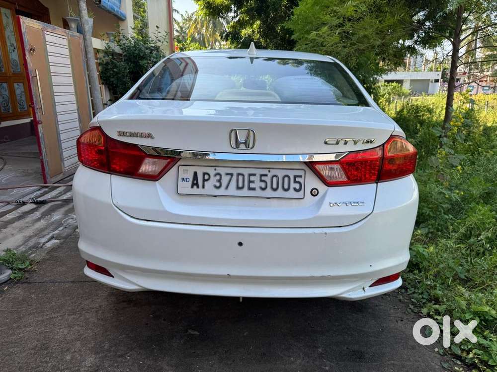 Honda City Petrol Manual 2017 | Price Negotiable