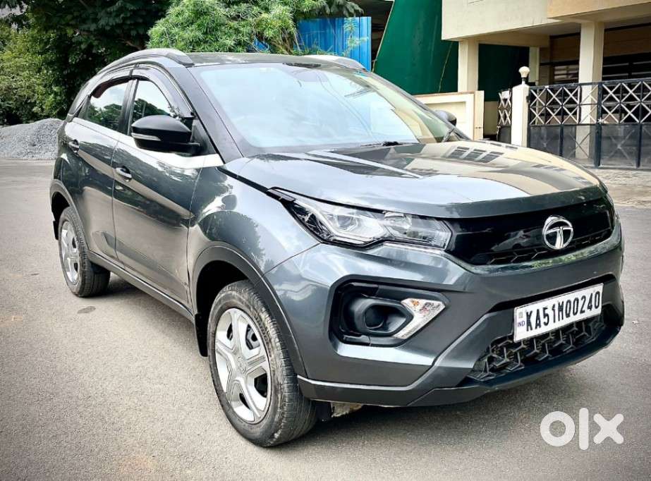 Tata Nexon 1.2 Revotron Xm Plus (s), 2020, Petrol