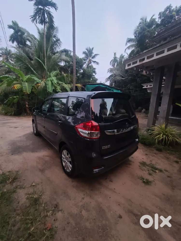Maruti Suzuki Ertiga Diesel 2016 Semi-hybrid Shvs Zdi+