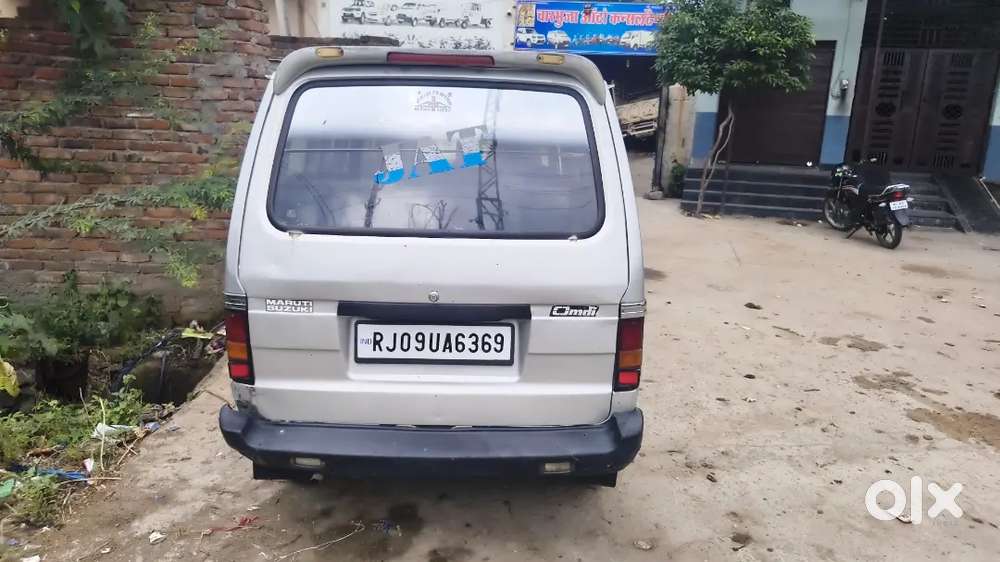 Maruti Suzuki Omni 2015