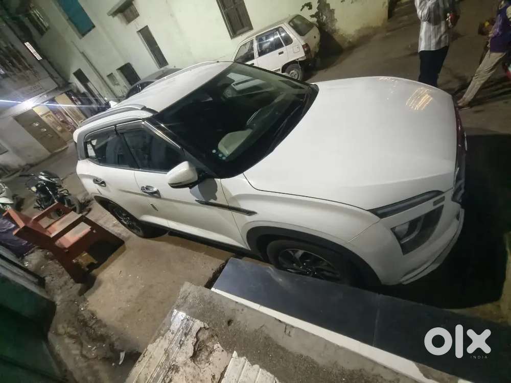 Best Condition One Hand Use