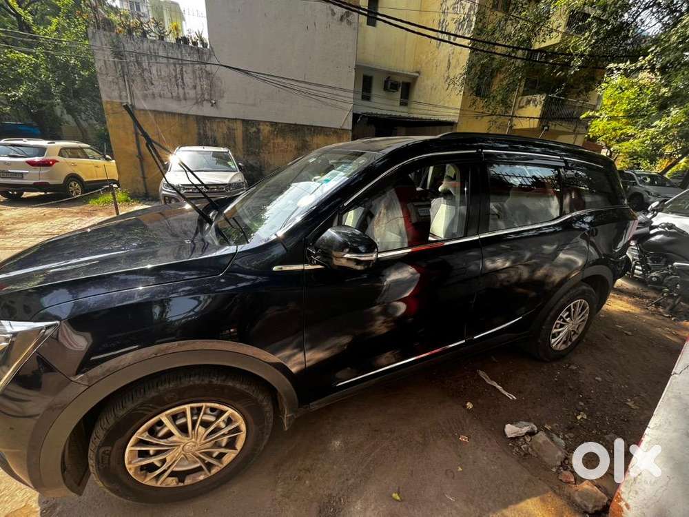 Excellent Condition Mahindra Diesel Car 2023