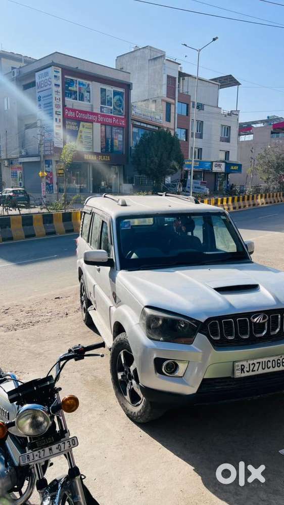 Mahindra Scorpio 2017 Diesel Well Maintained