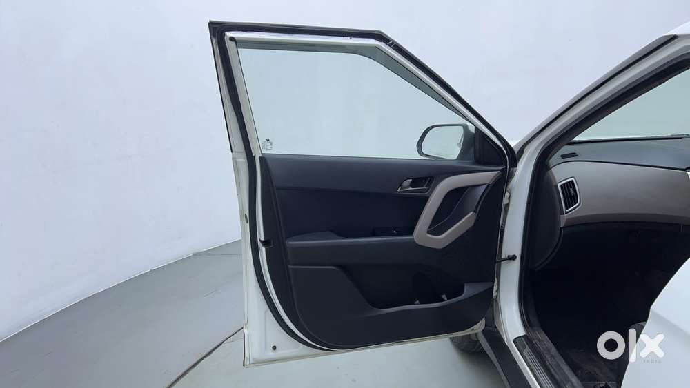 Hyundai Creta 1.6 Sx Plus Petrol At, 2017, Petrol
