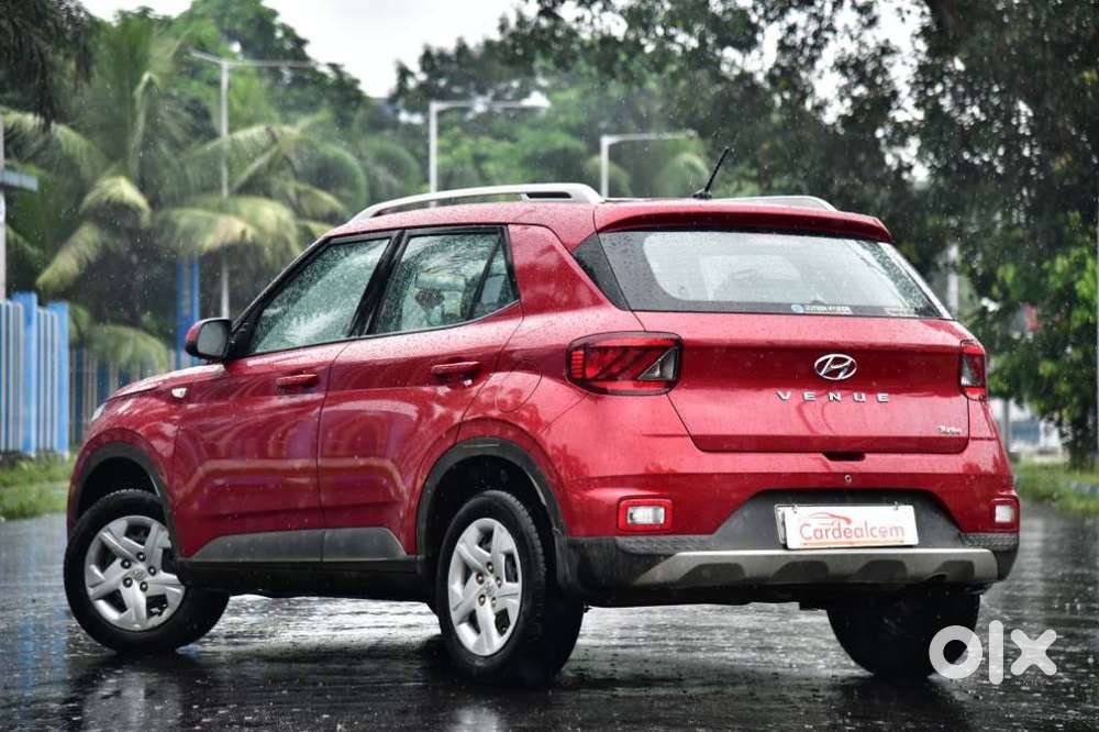 Hyundai Venue 1.0 S Turbo Imt, 2021, Petrol