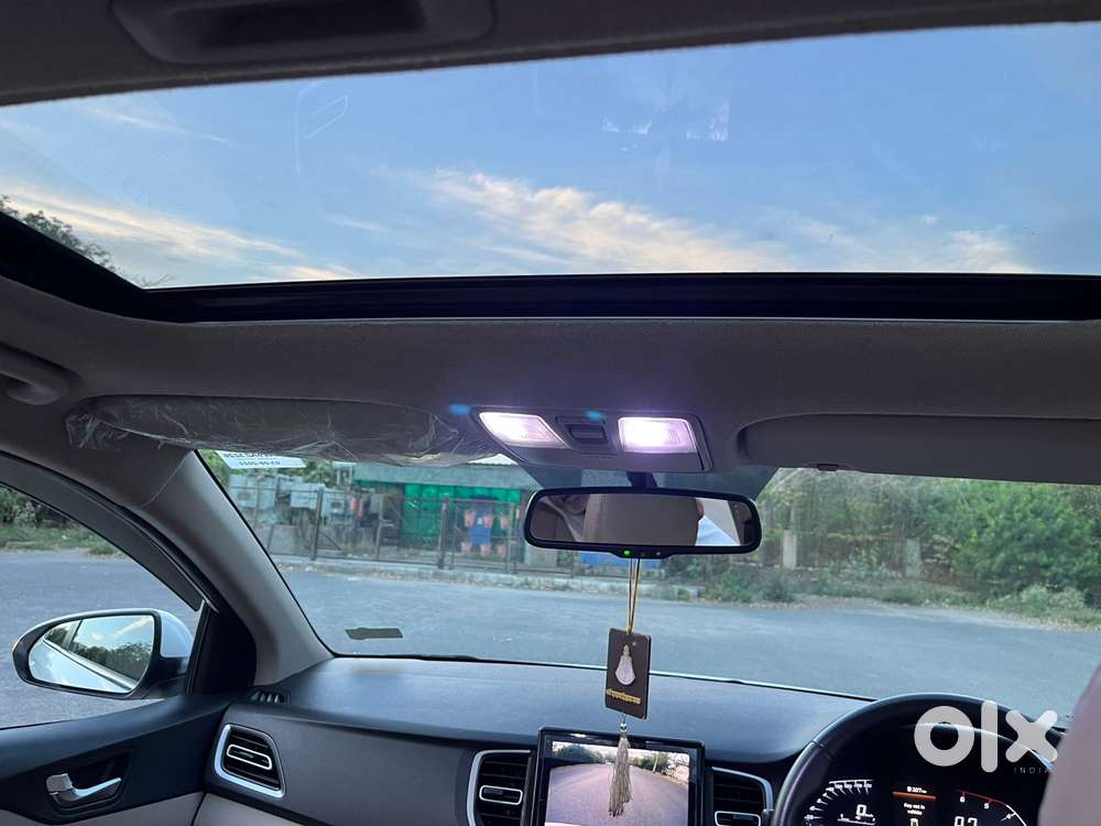 Hyundai Verna 1.5 Sx Diesel Mt, 2022, Diesel