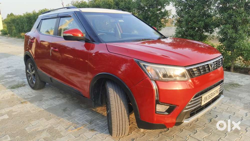 Mahindra Xuv300 W8 Option Dual Tone Diesel, 2021, Diesel