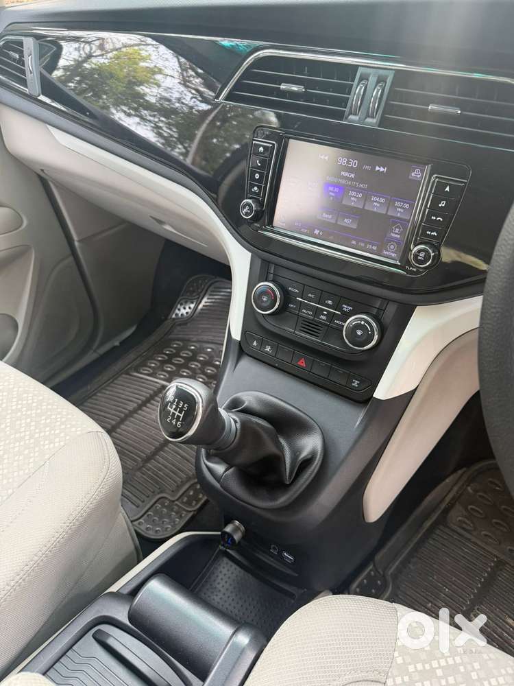 Mahindra Marazzo 1.5 M6 Plus 8 Str, 2021, Diesel