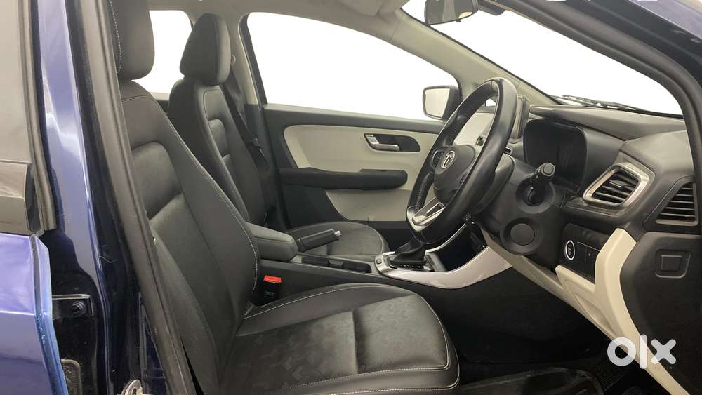 Tata Altroz 1.2 Xza Plus, 2022, Petrol