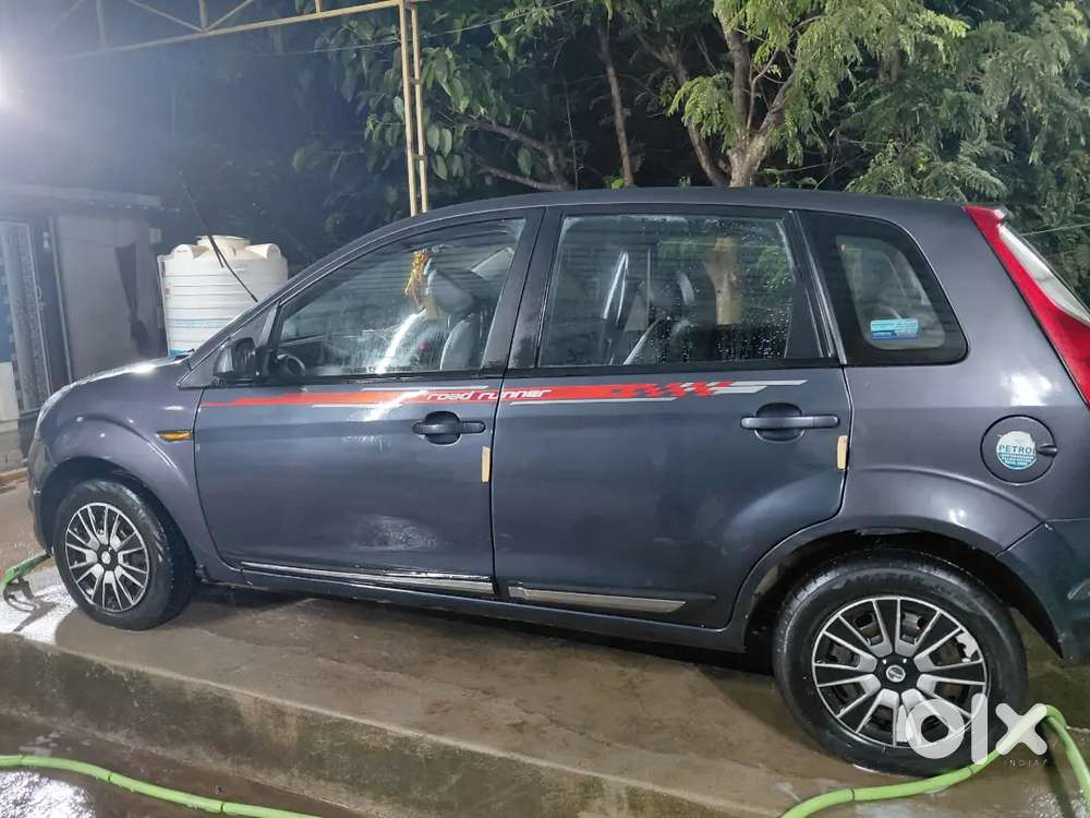 Ford Figo Petrol 2013