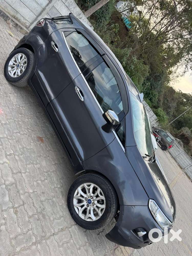 Ford Ecosport 2014 Titanium Diesel Top Model Well Maintained