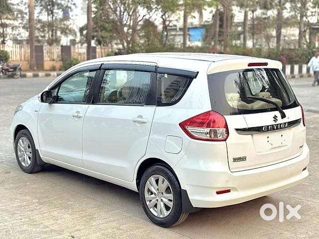 Maruti Suzuki Ertiga Zxi Plus Shvs, 2017, Petrol