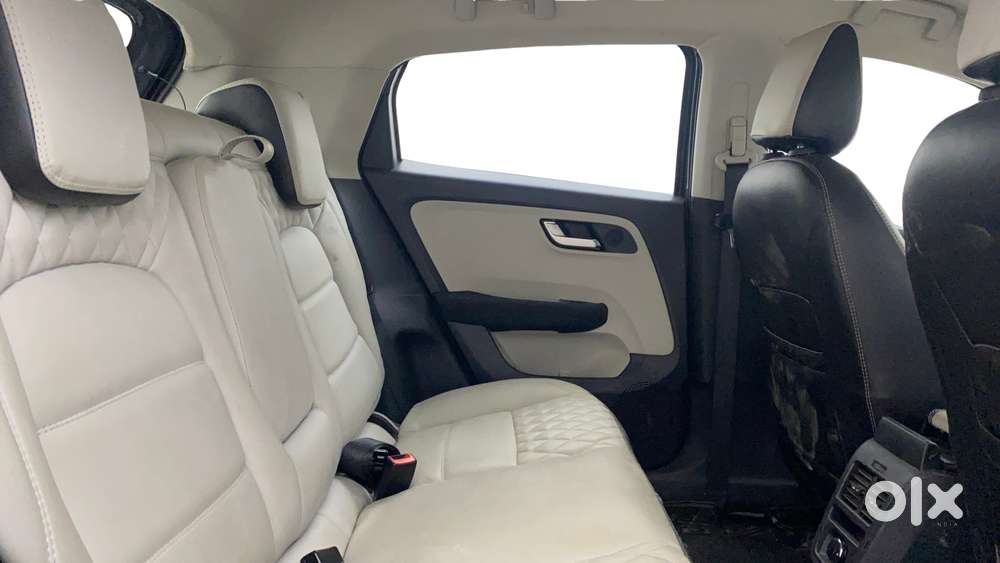 Tata Altroz Xz, 2021, Petrol