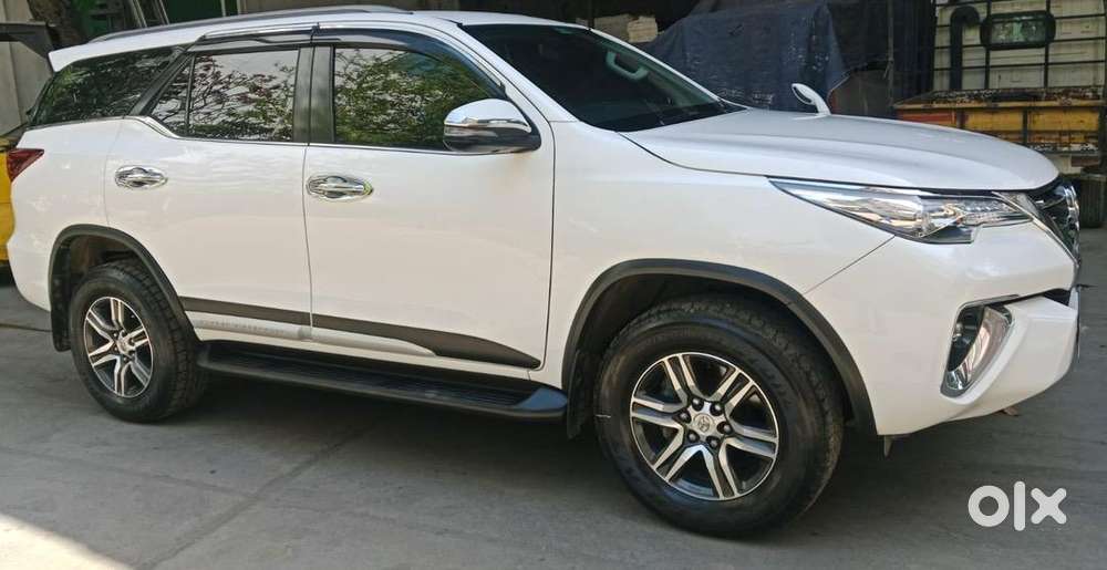 Toyota Fortuner 2019 Diesel 70000 Km Driven Negotiable