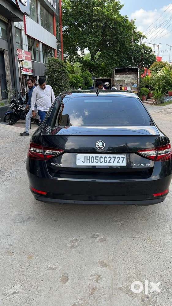 Skoda Superb Petrol 2018