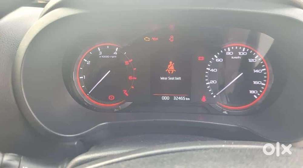 Mahindra Thar Lx Convertible Top Diesel Mt 4wd, 2023, Diesel