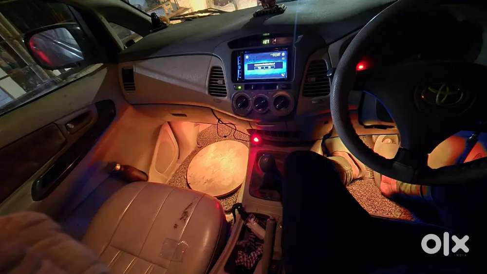Toyota Innova 2.5 7-seater 2009