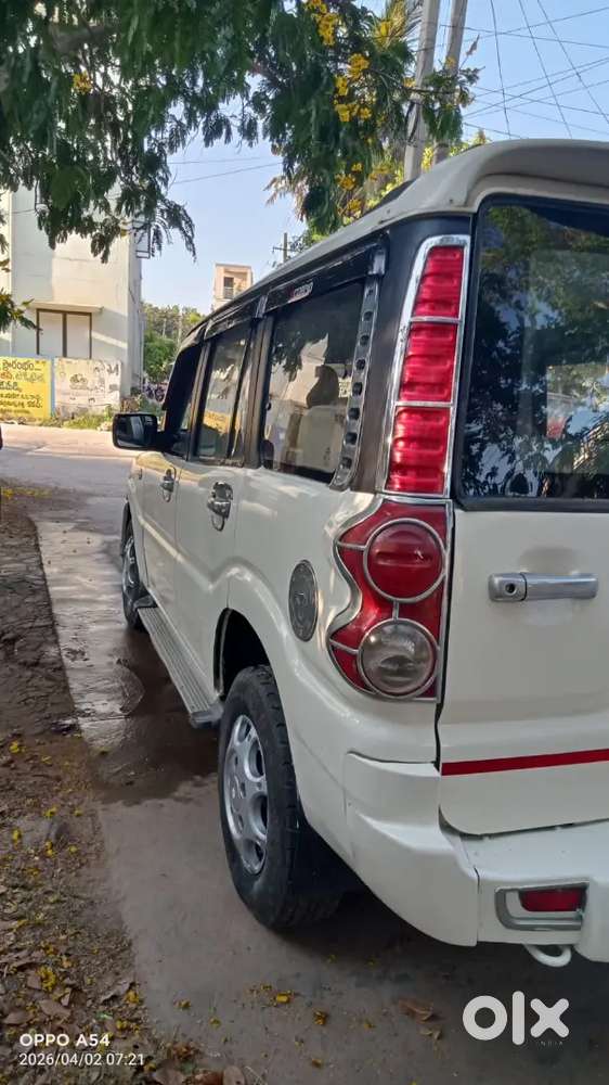 Mahindra Scorpio 2011